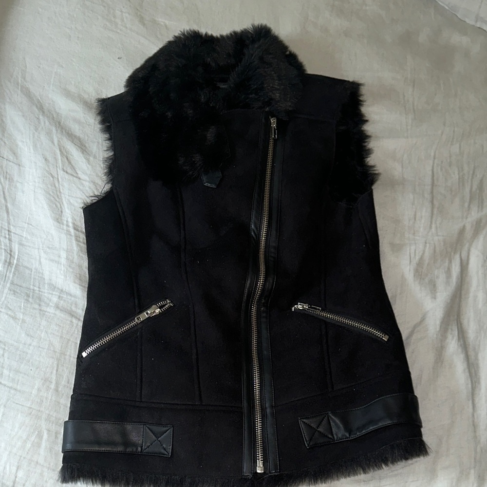 Women's Black Faux Fur Trim Vest